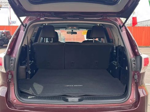 Used 2014 Toyota Highlander Plus image 7