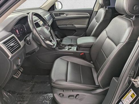 Used 2022 Volkswagen Atlas SEL R-Line AWD/4WD image 15