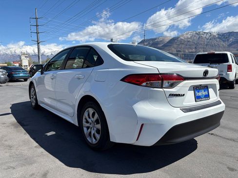 Used 2023 Toyota Corolla LE w/ Carpet Mat Package (TMS) FWD image 7