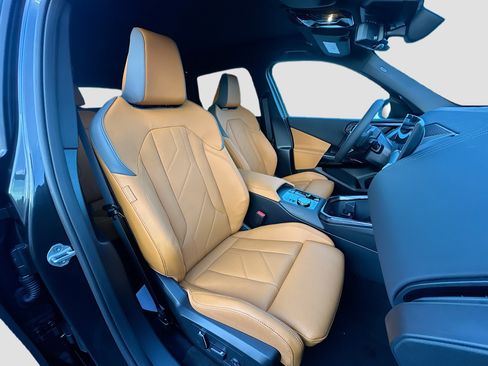 New 2026 BMW X3 xDrive30i w/ Premium Package AWD/4WD image 21