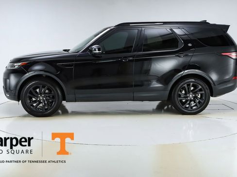 Used 2017 Land Rover Discovery HSE Luxury image 2