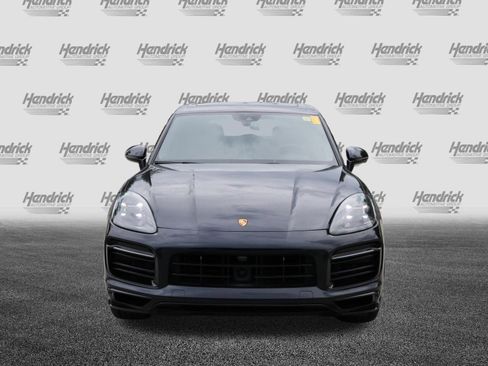Used 2021 Porsche Cayenne GTS AWD/4WD image 3