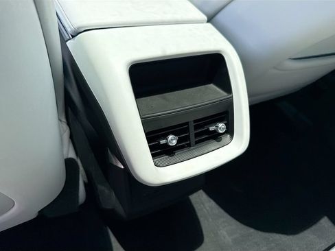 Used 2024 Cadillac Lyriq Luxury RWD image 26