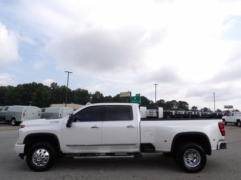 Used 2024 Chevrolet Silverado 3500 High Country w/ High Country Premium Package AWD/4WD image 70