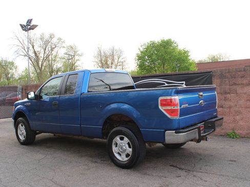Used 2011 Ford F150 XLT w/ XLT Convenience Pkg image 3