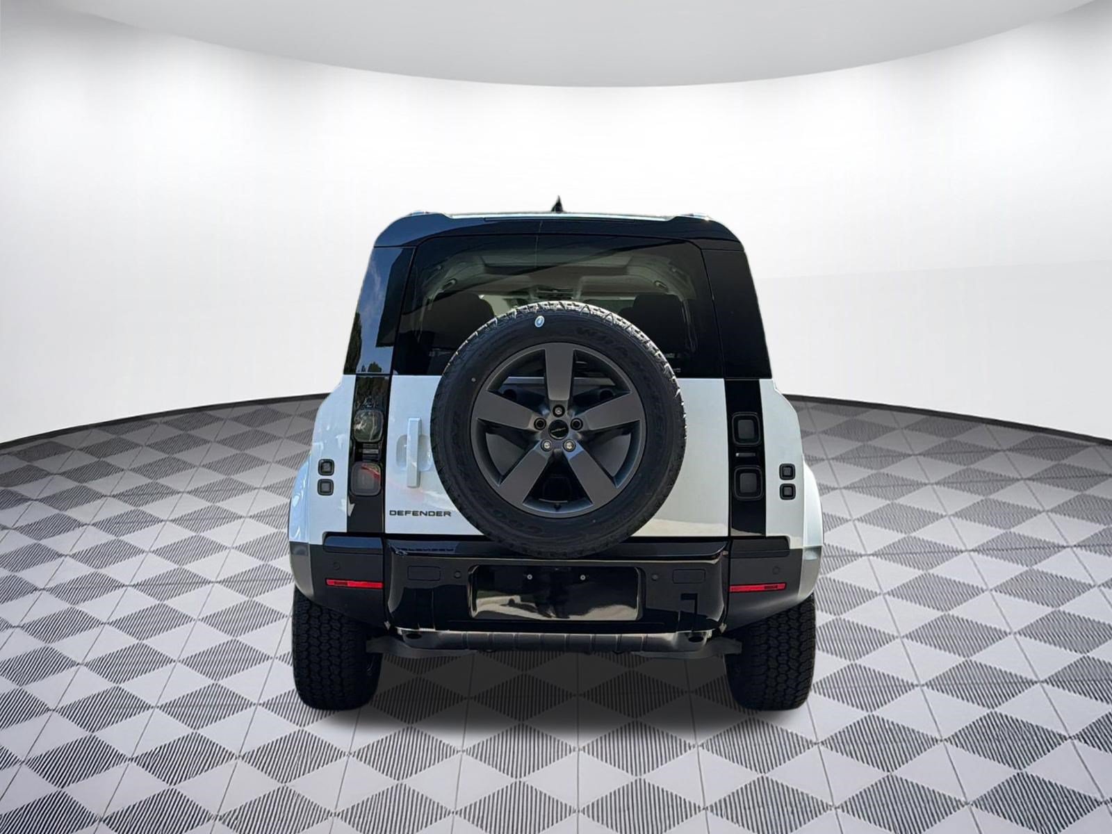 New 2026 Land Rover Defender 110 S AWD/4WD image 10