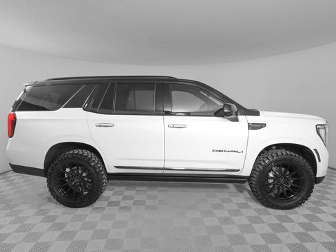 Used 2026 GMC Yukon Denali Ultimate AWD/4WD image 5