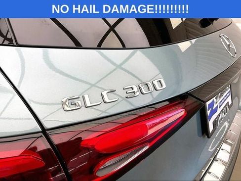 Used 2025 Mercedes-Benz GLC 300 4MATIC image 9