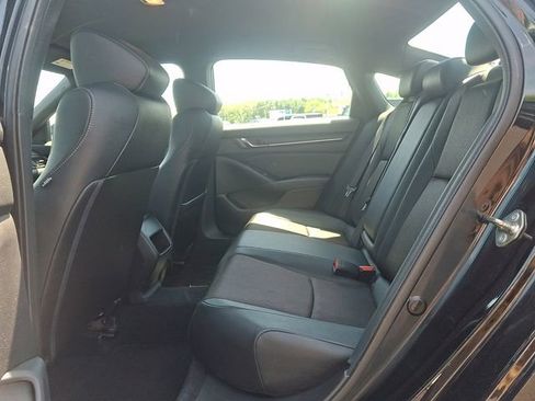 Used 2020 Honda Accord Sport image 10
