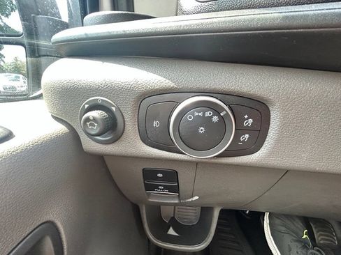 Used 2025 Ford Transit 250 Low Roof w/ Exterior Upgrade Package RWD image 24