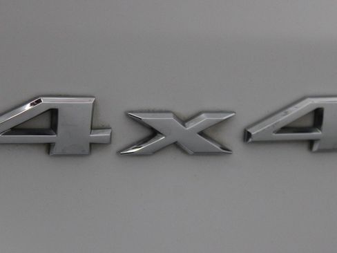 Used 2015 Jeep Grand Cherokee Overland image 40