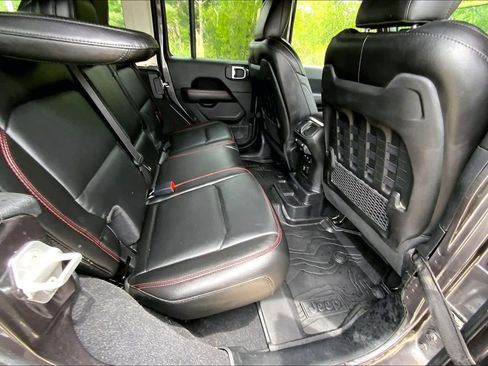 Used 2021 Jeep Wrangler Unlimited Rubicon AWD/4WD image 20