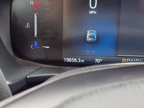 Used 2025 Ford Escape ST-Line Select AWD/4WD image 17