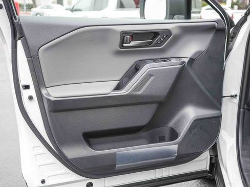 New 2026 Toyota RAV4 XSE AWD/4WD image 26