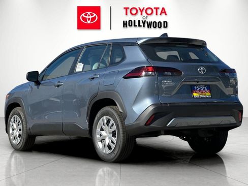 New 2026 Toyota Corolla Cross L image 6