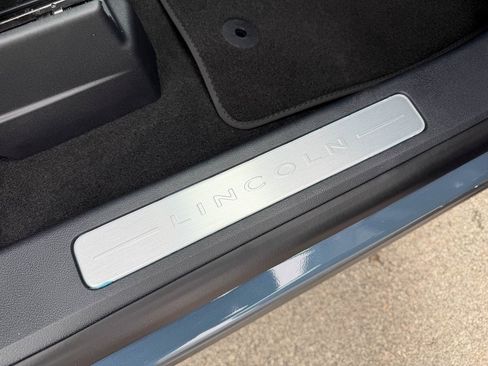 New 2026 Lincoln Aviator AWD image 35