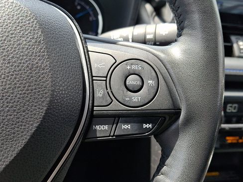 Used 2021 Toyota RAV4 XSE AWD/4WD image 26