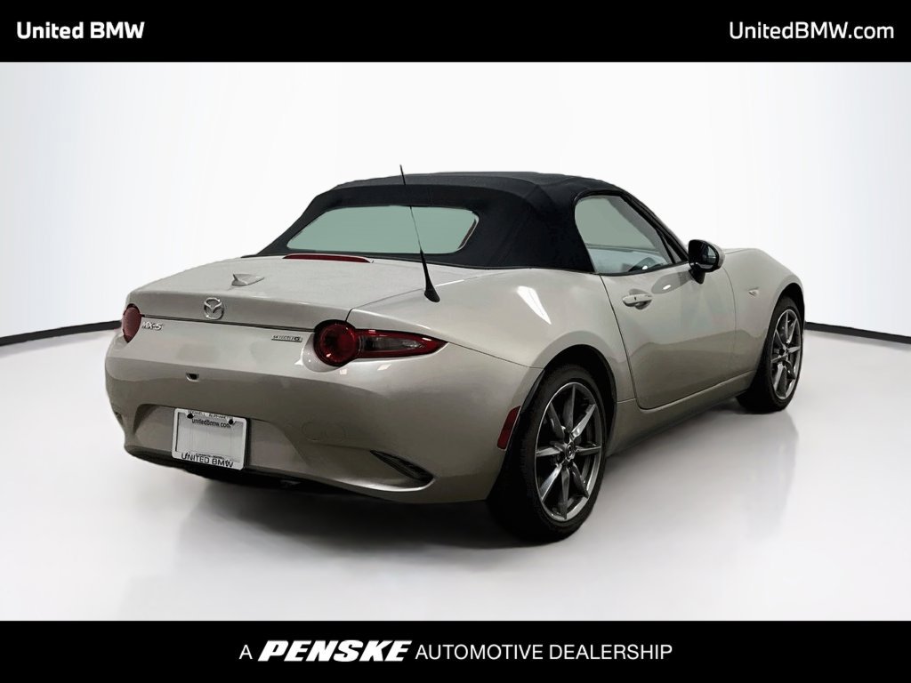 Used 2023 MAZDA MX-5 Miata Grand Touring RWD image 5