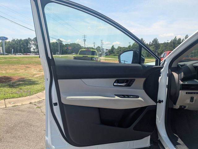 Used 2025 Nissan Murano SL AWD/4WD image 11