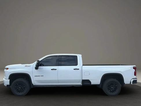 Used 2023 Chevrolet Silverado 3500 LTZ w/ LTZ Plus Package AWD/4WD image 2