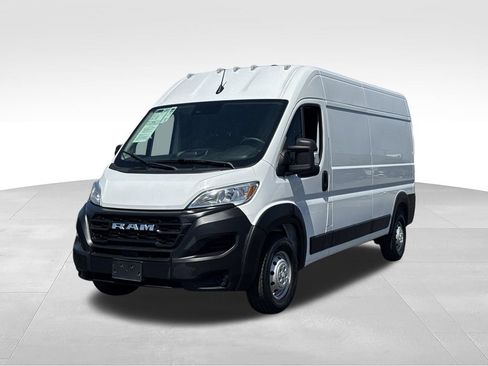 Used 2023 RAM ProMaster 2500 FWD image 5