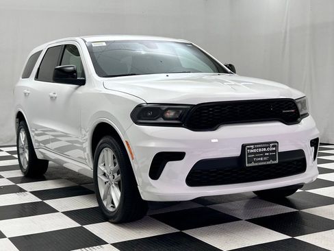 New 2026 Dodge Durango GT image 2
