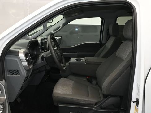 Used 2023 Ford F150 XLT image 13