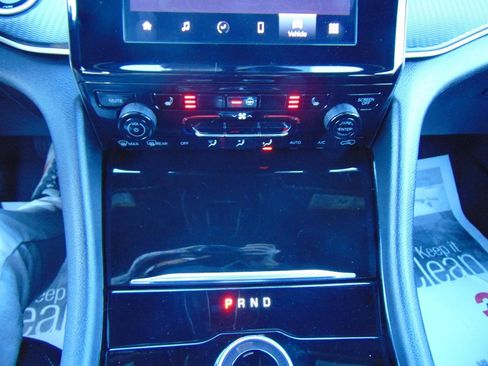 Used 2023 Jeep Grand Cherokee Altitude image 40