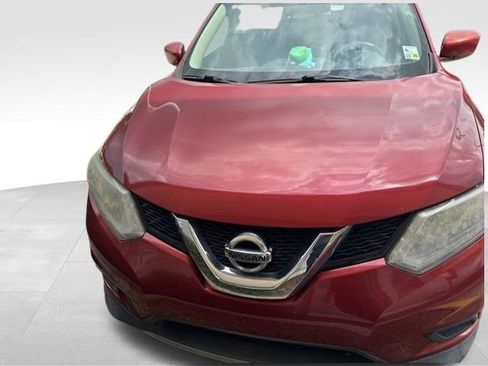 Used 2016 Nissan Rogue S FWD image 10