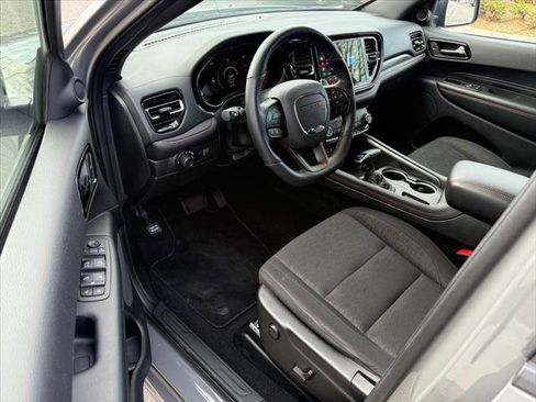 Certified 2025 Dodge Durango GT w/ Blacktop Package image 9