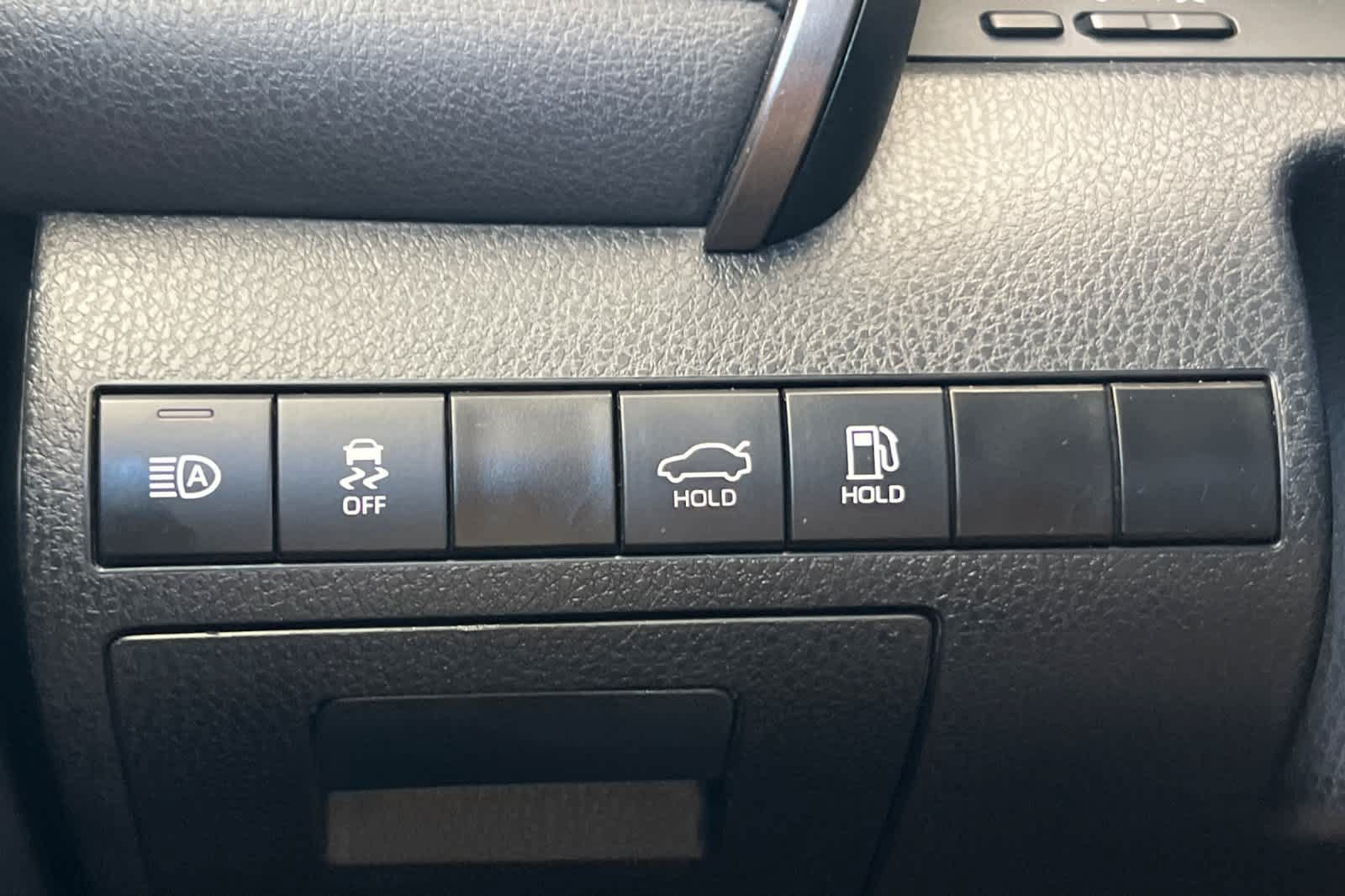 Certified 2024 Toyota Camry SE FWD image 27