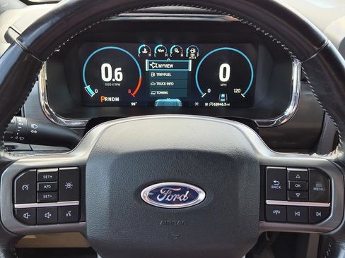 Used 2021 Ford F150 Lariat w/ Trailer Tow Package AWD/4WD image 17