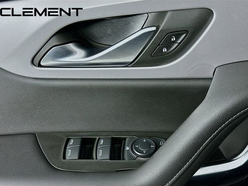 Used 2022 Chevrolet Blazer LT image 24