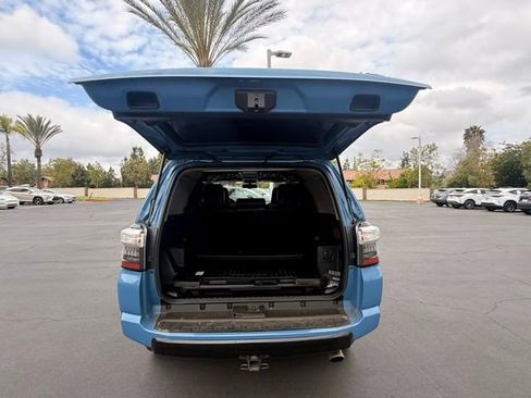 Used 2018 Toyota 4Runner TRD Pro AWD/4WD image 9