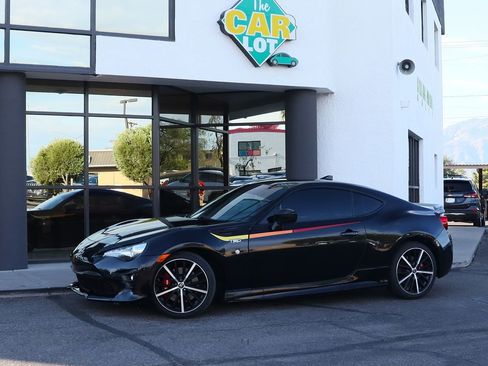 Used 2019 Toyota 86 TRD SE image 4