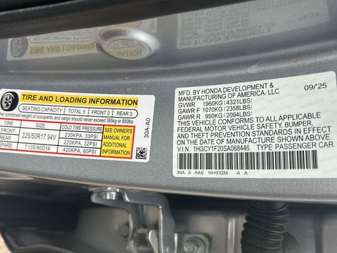 Used 2025 Honda Accord LX image 30
