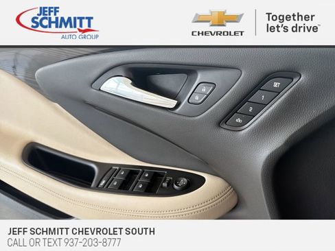 Used 2019 Buick Envision Essence w/ LPO, Cargo Package image 22