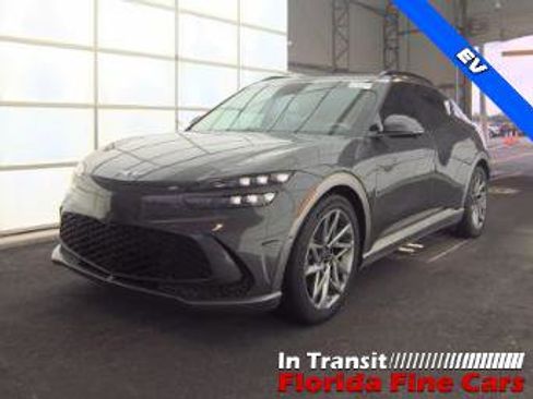 Used 2023 Genesis GV60 Advanced w/ Cargo Package image 2