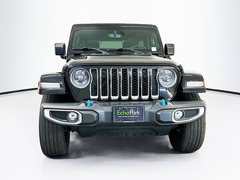 Used 2023 Jeep Wrangler Unlimited Sahara w/ Cold Weather Group AWD/4WD image 2