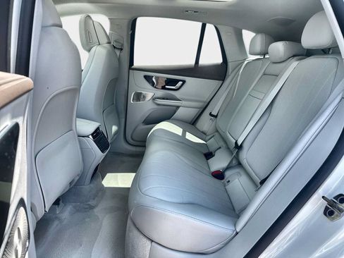 Used 2023 Mercedes-Benz EQE 350+ SUV image 12