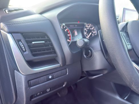 Certified 2023 Nissan Rogue SV AWD/4WD image 14