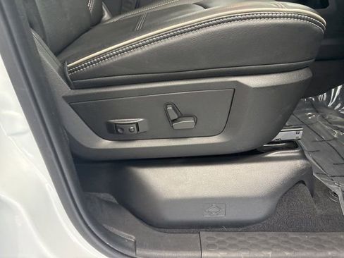 Used 2024 RAM 2500 Rebel w/ Towing Technology Group image 27