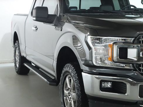Used 2018 Ford F150 XLT w/ Equipment Group 302A Luxury AWD/4WD image 9