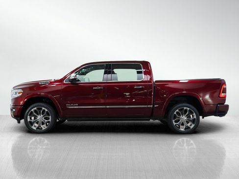 Used 2022 RAM 1500 Limited AWD/4WD image 2