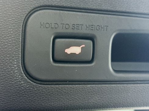 Used 2022 Acura MDX SH-AWD w/ Technology Package image 32