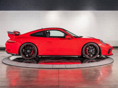 Used 2018 Porsche 911 GT3 image 8
