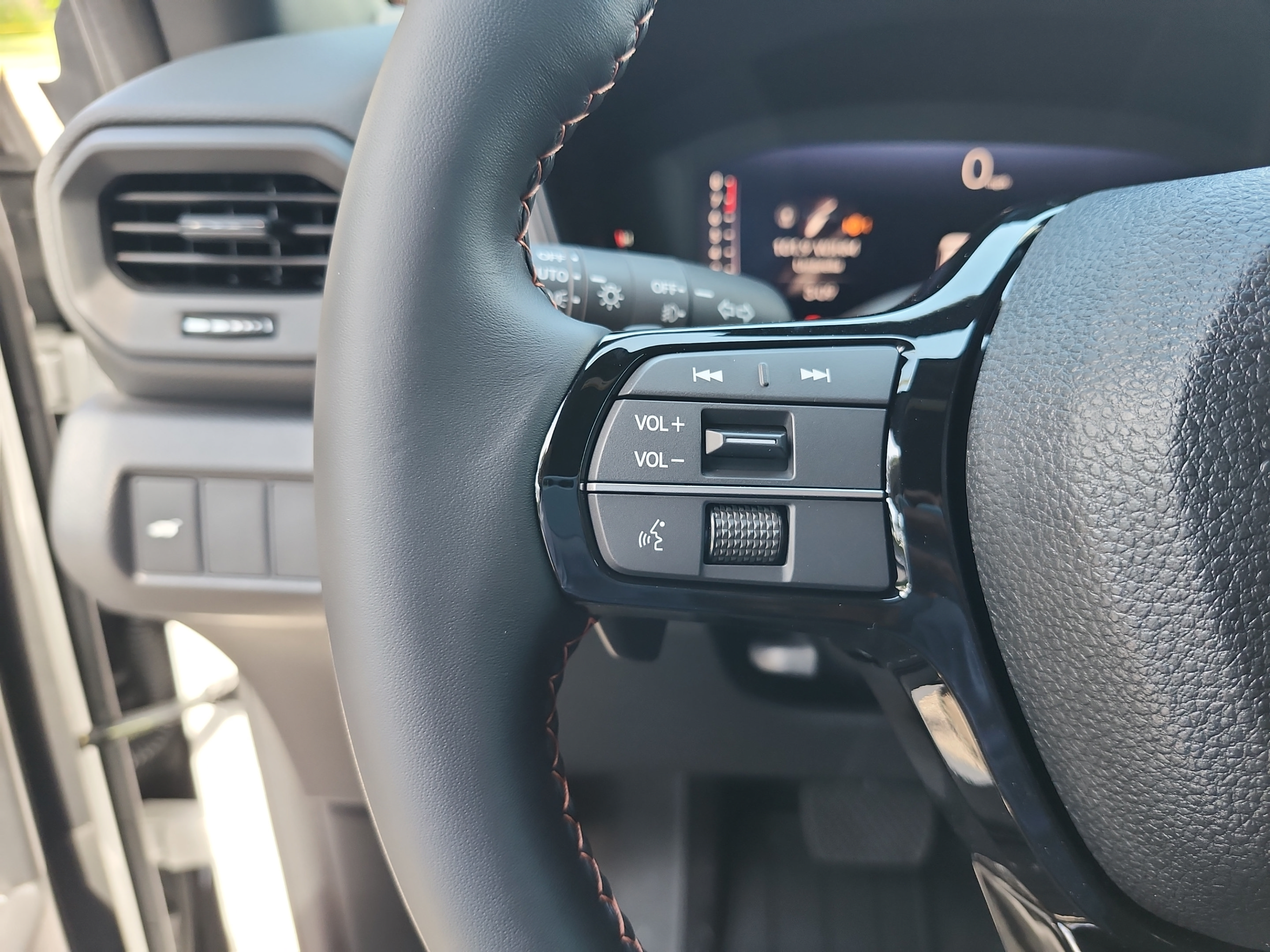 New 2026 Honda Pilot Sport image 14