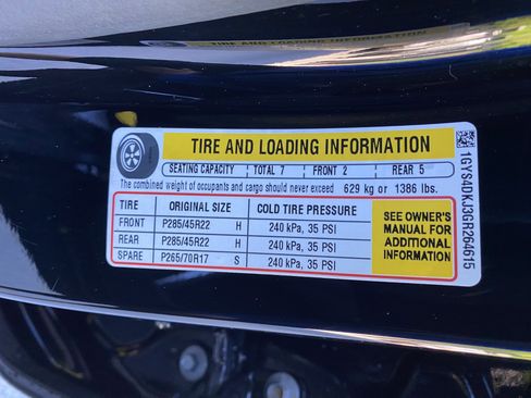 Used 2016 Cadillac Escalade Platinum AWD/4WD image 44