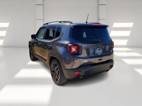 Used 2021 Jeep Renegade Latitude image 5