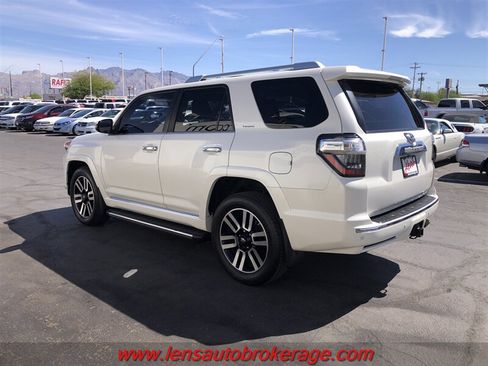 Used 2017 Toyota 4Runner Limited AWD/4WD image 6